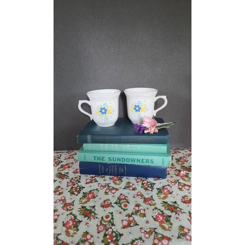 Brickoven Stoneware Floral Mugs